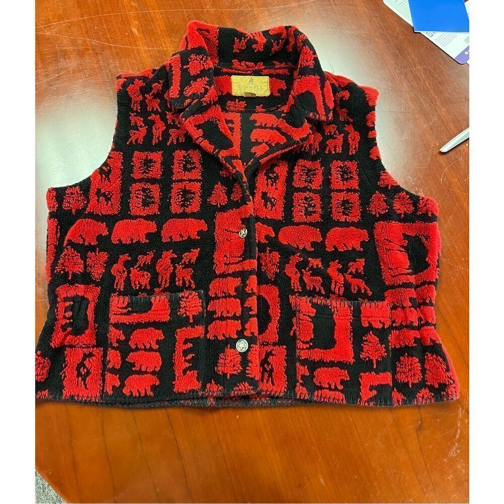 Barn Fly Red & Black Bear Pattern Button Up Sweater Vest sz L EUC